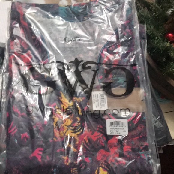 Girls With Guns Clothing Animal Print Tank. Spray It Out - Picture 3 of 3